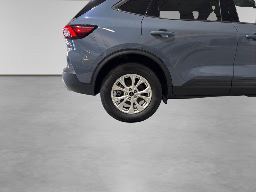 used 2025 Ford Escape car, priced at $28,000