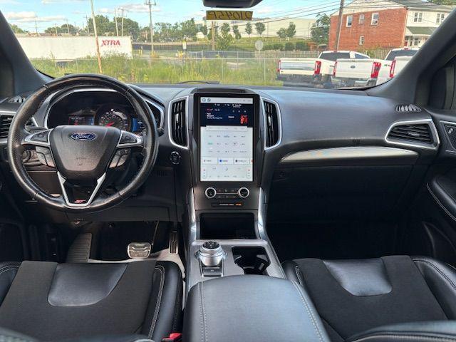 used 2021 Ford Edge car, priced at $27,000