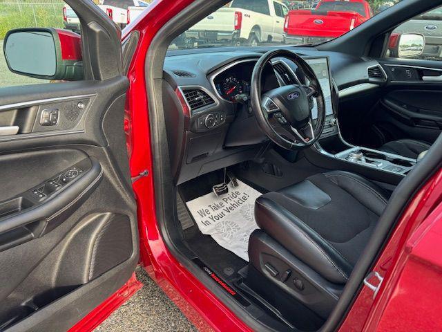 used 2021 Ford Edge car, priced at $27,000