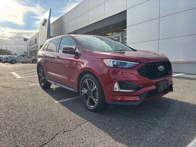 used 2021 Ford Edge car, priced at $29,030