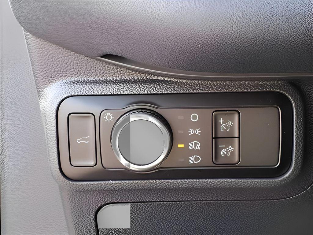 new 2025 Ford Explorer car, priced at $53,824