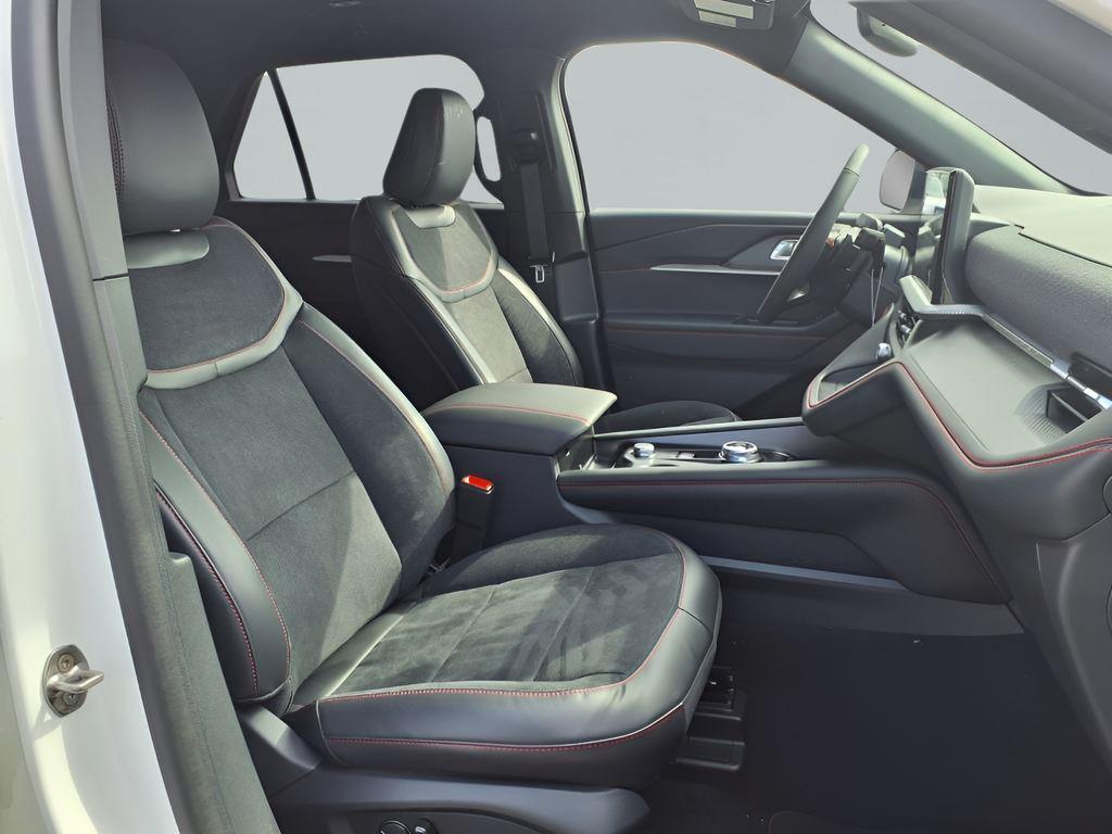 new 2025 Ford Explorer car, priced at $53,824