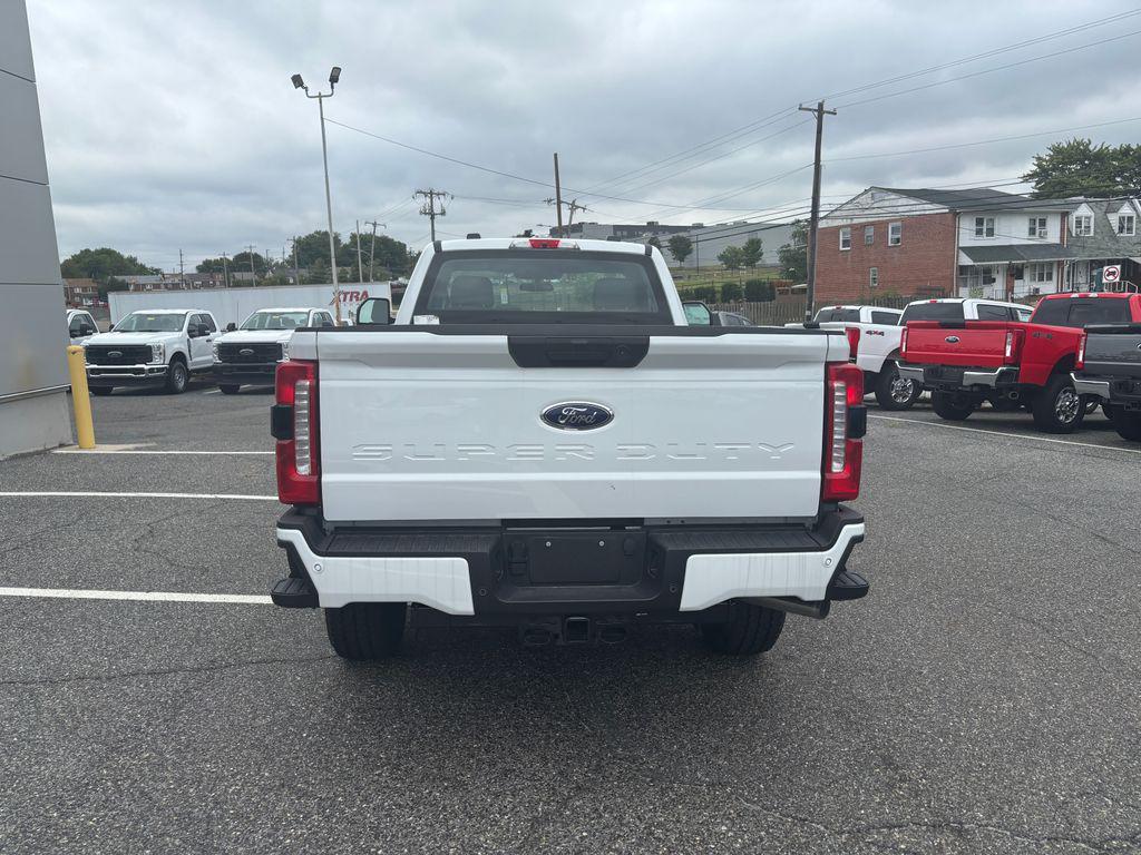 new 2024 Ford F-350 car, priced at $45,013