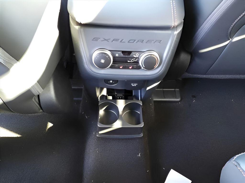 new 2025 Ford Explorer car, priced at $46,230