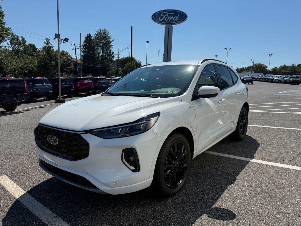 used 2023 Ford Escape car, priced at $30,641