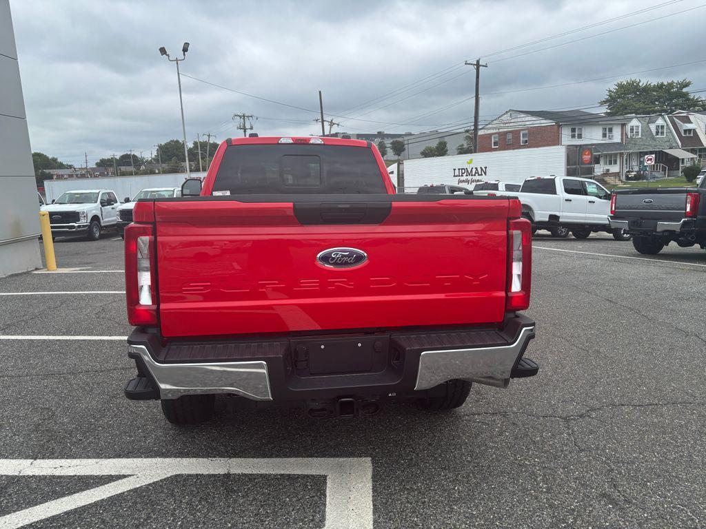 new 2025 Ford F-350 car, priced at $54,029