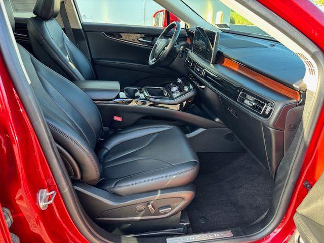 used 2021 Lincoln Nautilus car, priced at $29,500