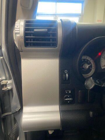 used 2007 Toyota FJ Cruiser car, priced at $20,000