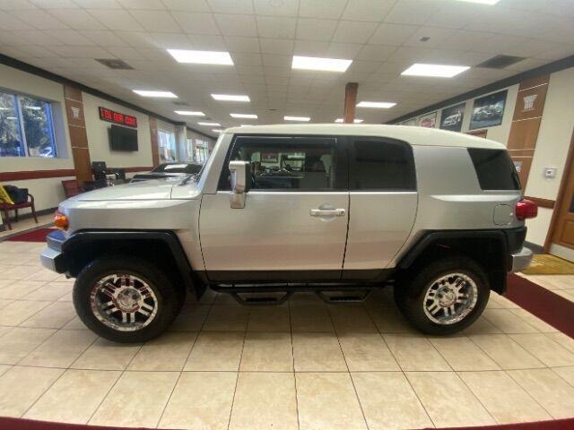 used 2007 Toyota FJ Cruiser car, priced at $20,000