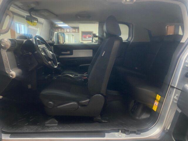 used 2007 Toyota FJ Cruiser car, priced at $20,000