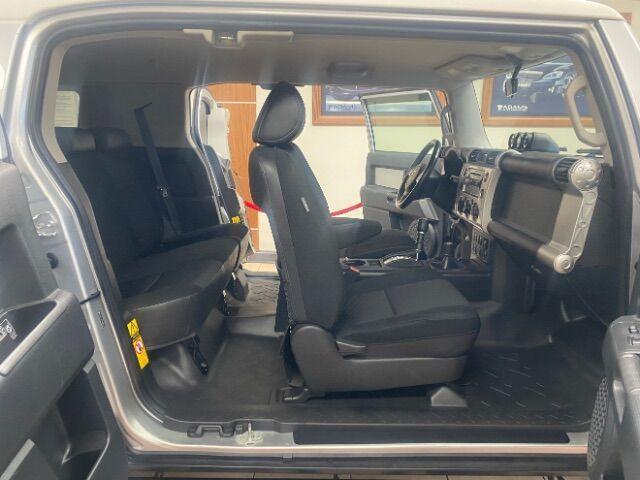 used 2007 Toyota FJ Cruiser car, priced at $20,000