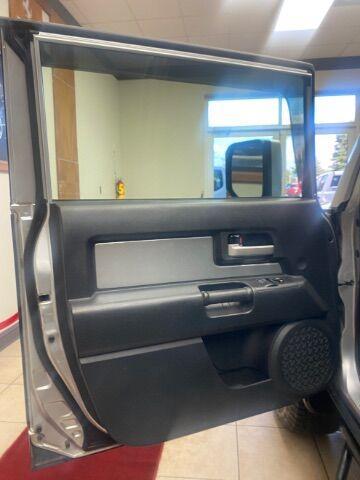 used 2007 Toyota FJ Cruiser car, priced at $20,000