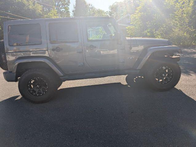 used 2016 Jeep Wrangler Unlimited car, priced at $19,995