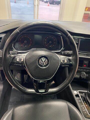 used 2019 Volkswagen Jetta car