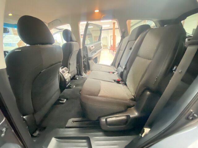 used 2020 Nissan Pathfinder car, priced at $19,100