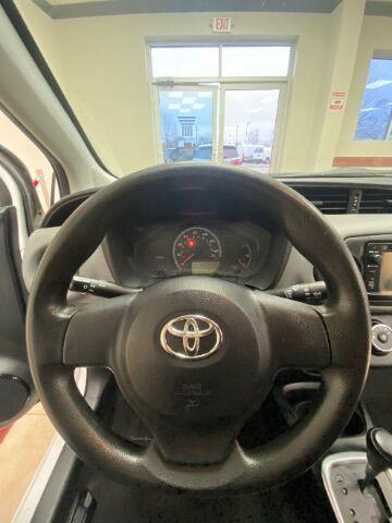 used 2015 Toyota Yaris car