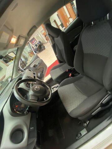 used 2015 Toyota Yaris car