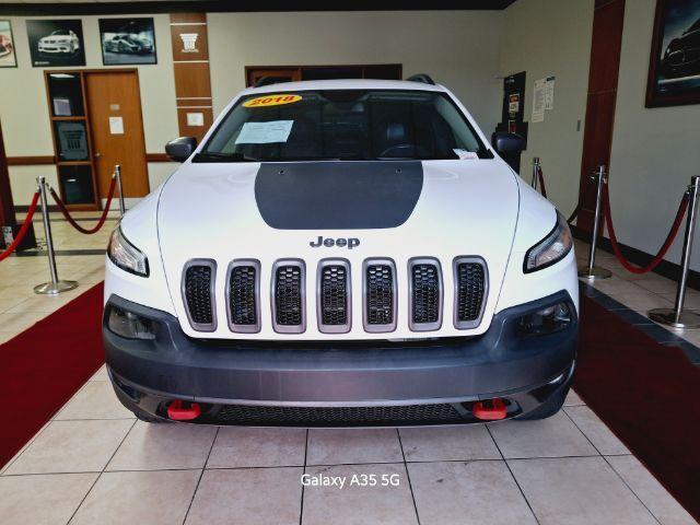 used 2018 Jeep Cherokee car, priced at $15,600