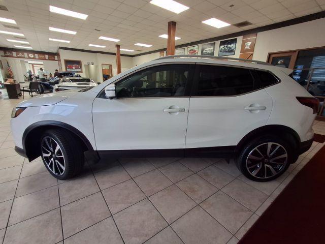 used 2019 Nissan Rogue Sport car, priced at $14,000