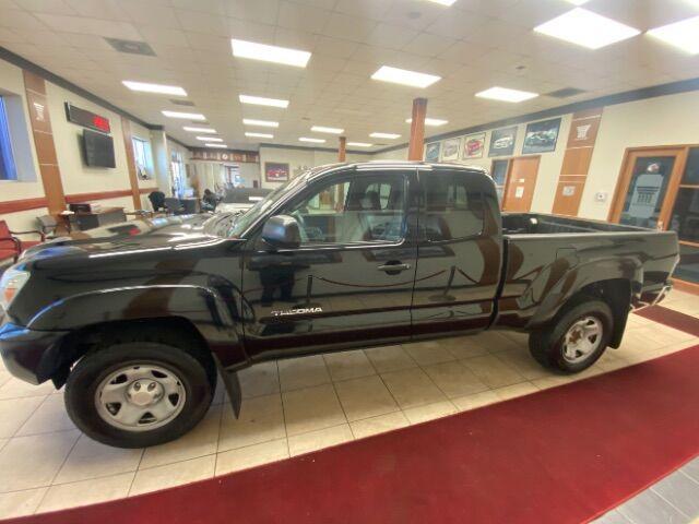 used 2013 Toyota Tacoma car, priced at $16,200