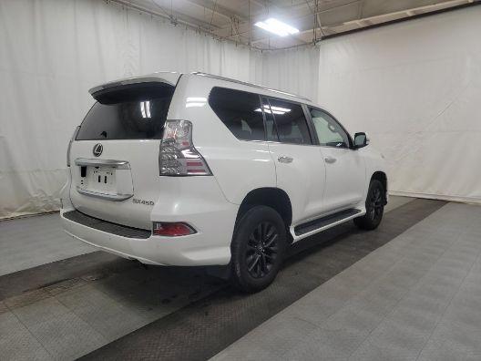 used 2022 Lexus GX 460 car, priced at $45,995