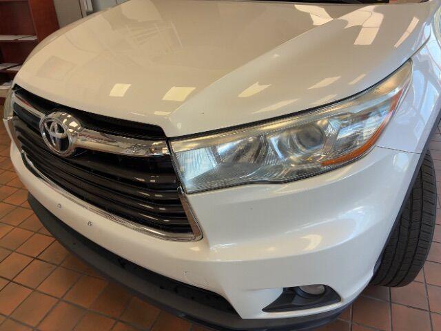 used 2016 Toyota Highlander car, priced at $16,500