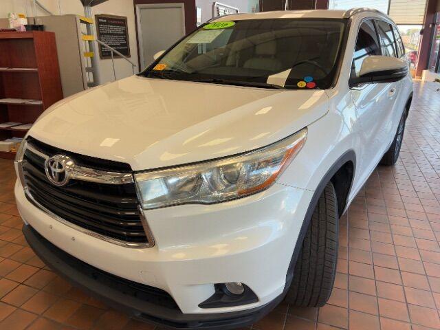 used 2016 Toyota Highlander car, priced at $16,500