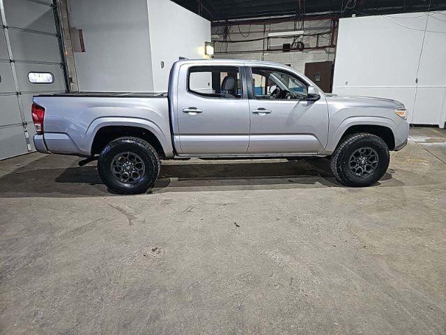 used 2016 Toyota Tacoma car, priced at $4