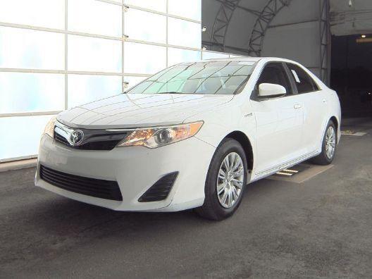 used 2013 Toyota Camry Hybrid car, priced at $13,800