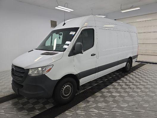 used 2020 Mercedes-Benz Sprinter 2500 car, priced at $31,000