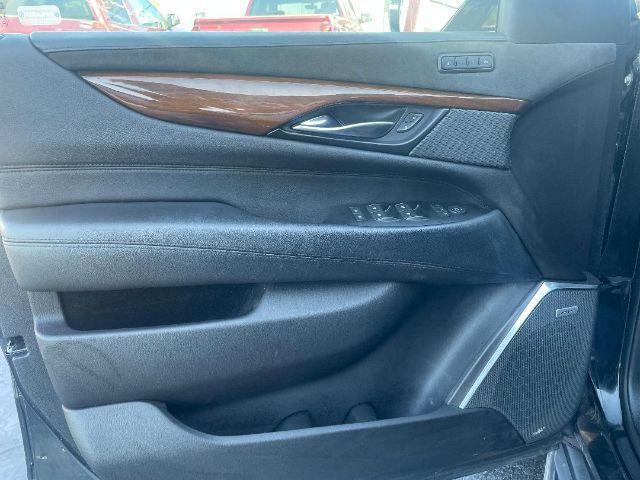 used 2020 Cadillac Escalade ESV car, priced at $34,900
