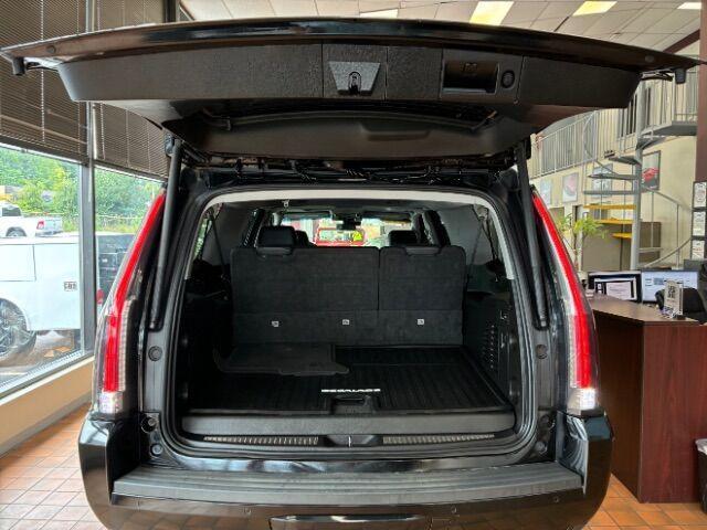 used 2020 Cadillac Escalade ESV car, priced at $31,900