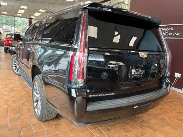 used 2020 Cadillac Escalade ESV car, priced at $31,900