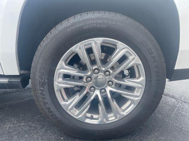 used 2018 Cadillac Escalade ESV car, priced at $36,400