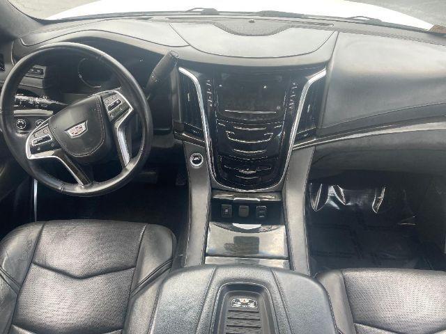 used 2018 Cadillac Escalade ESV car, priced at $36,400
