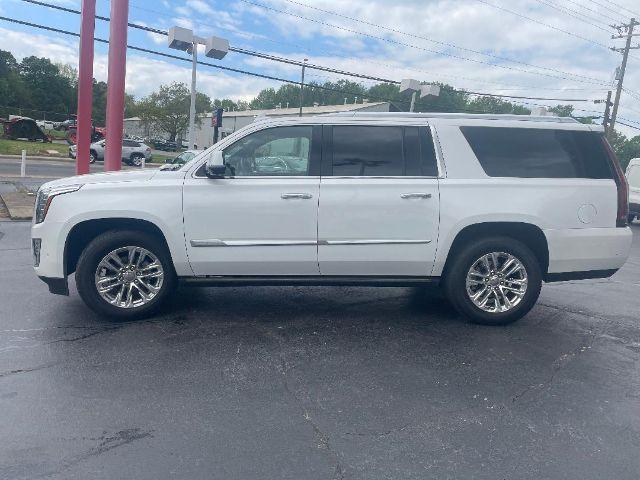 used 2018 Cadillac Escalade ESV car, priced at $36,400