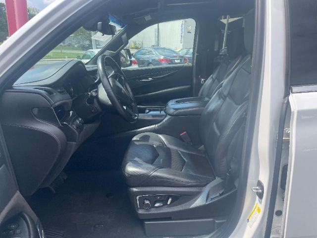 used 2018 Cadillac Escalade ESV car, priced at $36,400