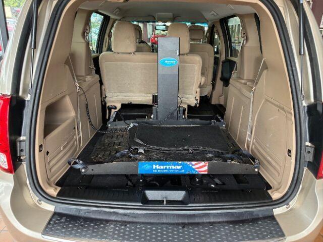 used 2014 Dodge Grand Caravan car, priced at $14,500