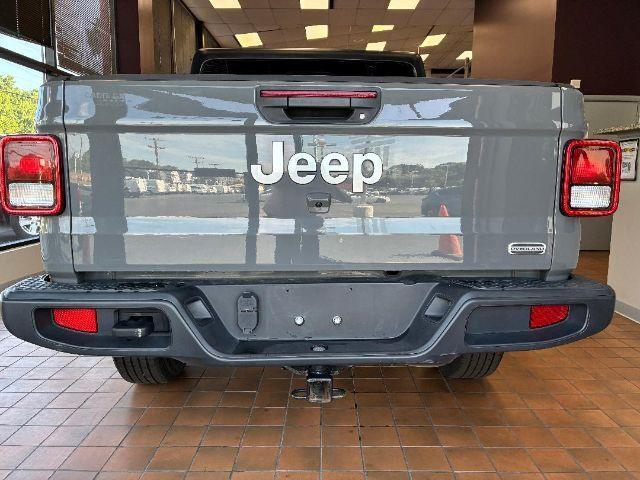 used 2023 Jeep Gladiator car, priced at $31,200