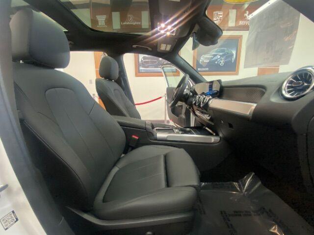 used 2025 Mercedes-Benz GLB 250 car, priced at $40,900