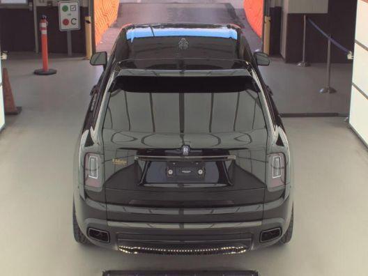 used 2021 Rolls-Royce Cullinan car, priced at $262,000