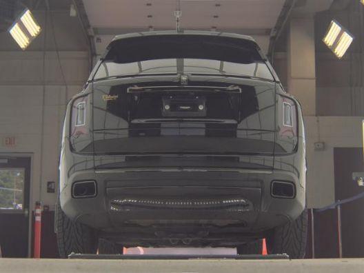 used 2021 Rolls-Royce Cullinan car, priced at $262,000