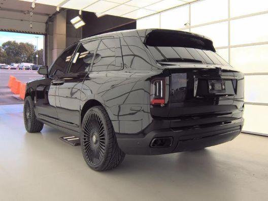 used 2021 Rolls-Royce Cullinan car, priced at $262,000