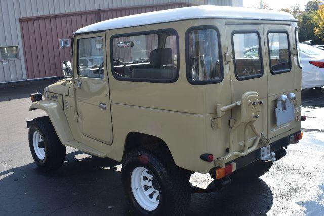 used 1975 Toyota Land Cruiser car, priced at $26,000