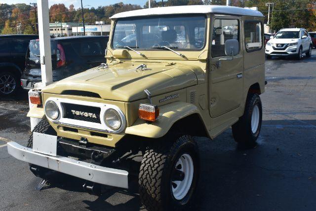 used 1975 Toyota Land Cruiser car, priced at $26,000