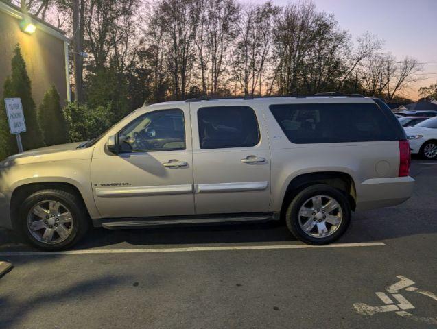 used 2008 GMC Yukon XL car, priced at $7,495