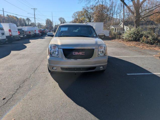 used 2008 GMC Yukon XL car, priced at $7,495