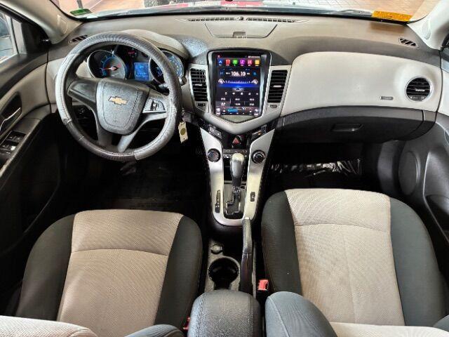 used 2011 Chevrolet Cruze car, priced at $6,000