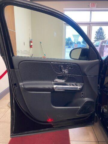 used 2025 Mercedes-Benz GLB 250 car, priced at $40,900