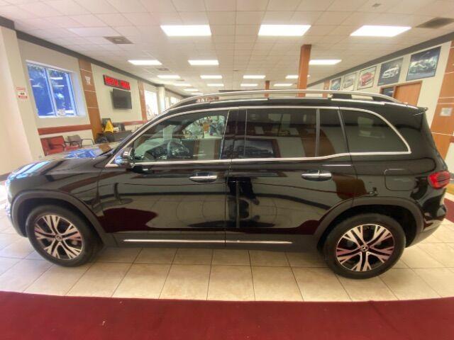 used 2025 Mercedes-Benz GLB 250 car, priced at $40,900